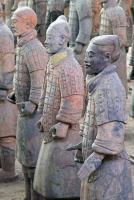 China pics>qin_terra_cotta_army.jpg